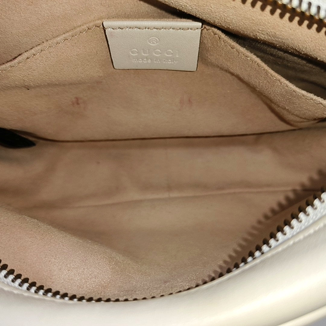 Authenticated pre-owned  GG Marmont Mini Quilted Calfskin White - Crossbody Bag at Looply