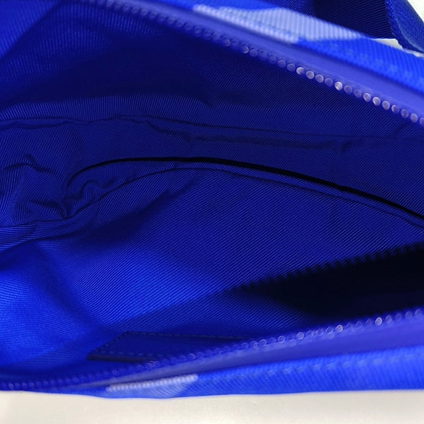 Canvas Blue
