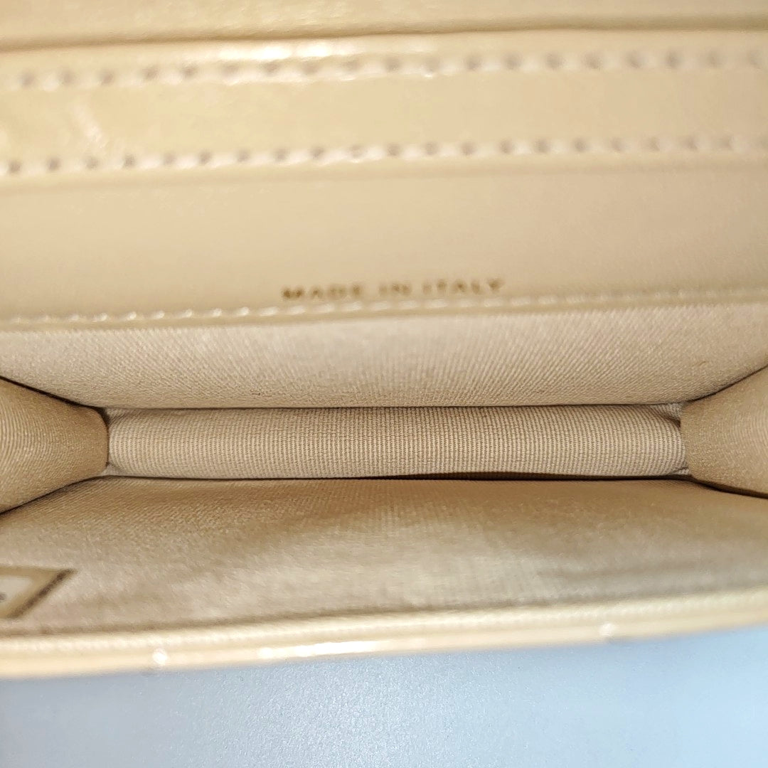 Authenticated pre-owned  CHANEL 19 Quilted Lambskin Beige - Shoulder Bag at Looply