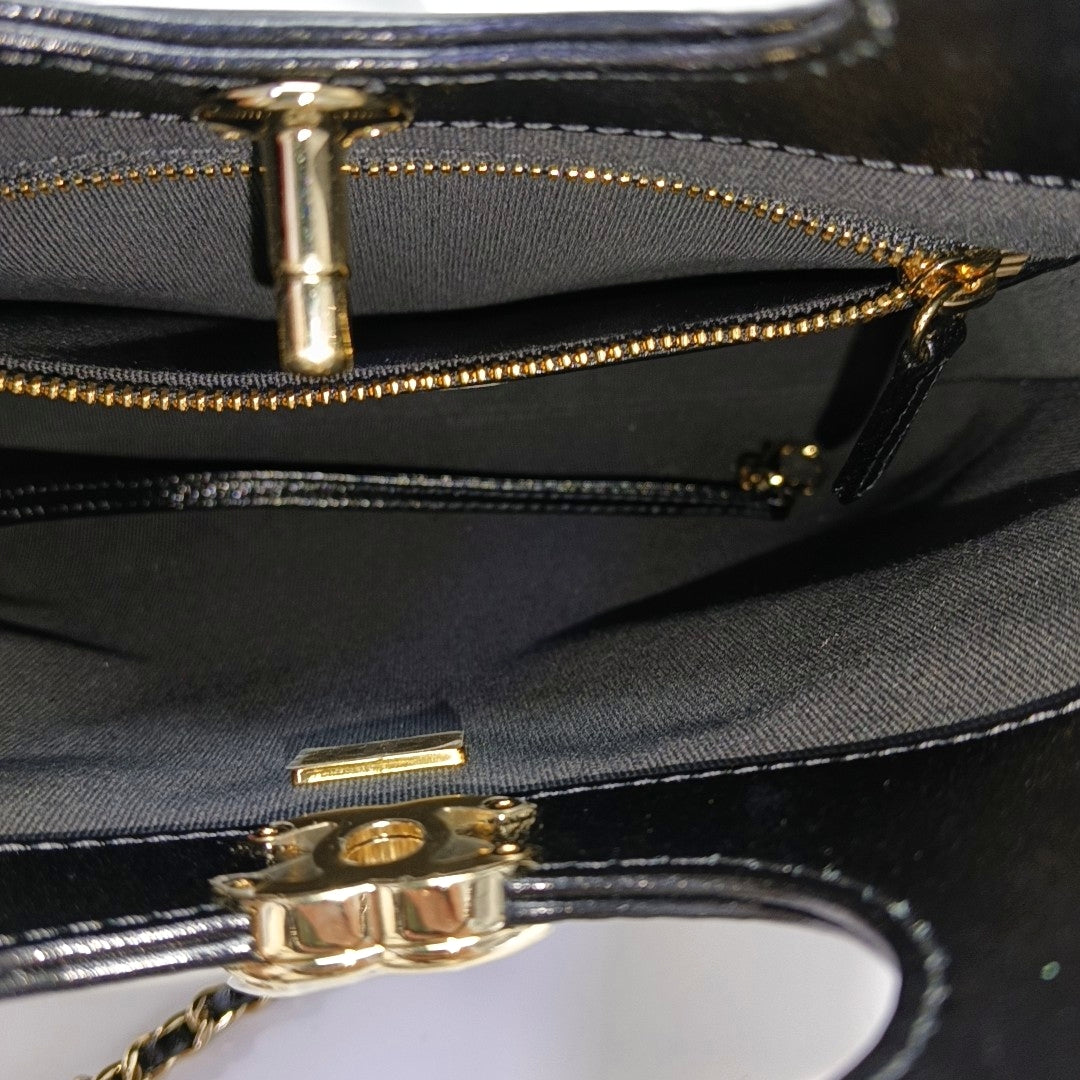 CHANEL 31 Mini Quilted Calfskin Black