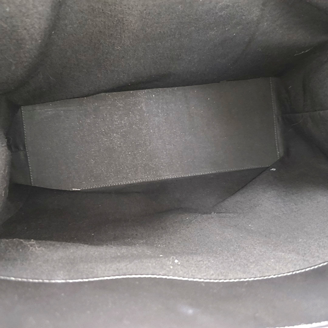 DUTY FREE North-South Calfskin Black