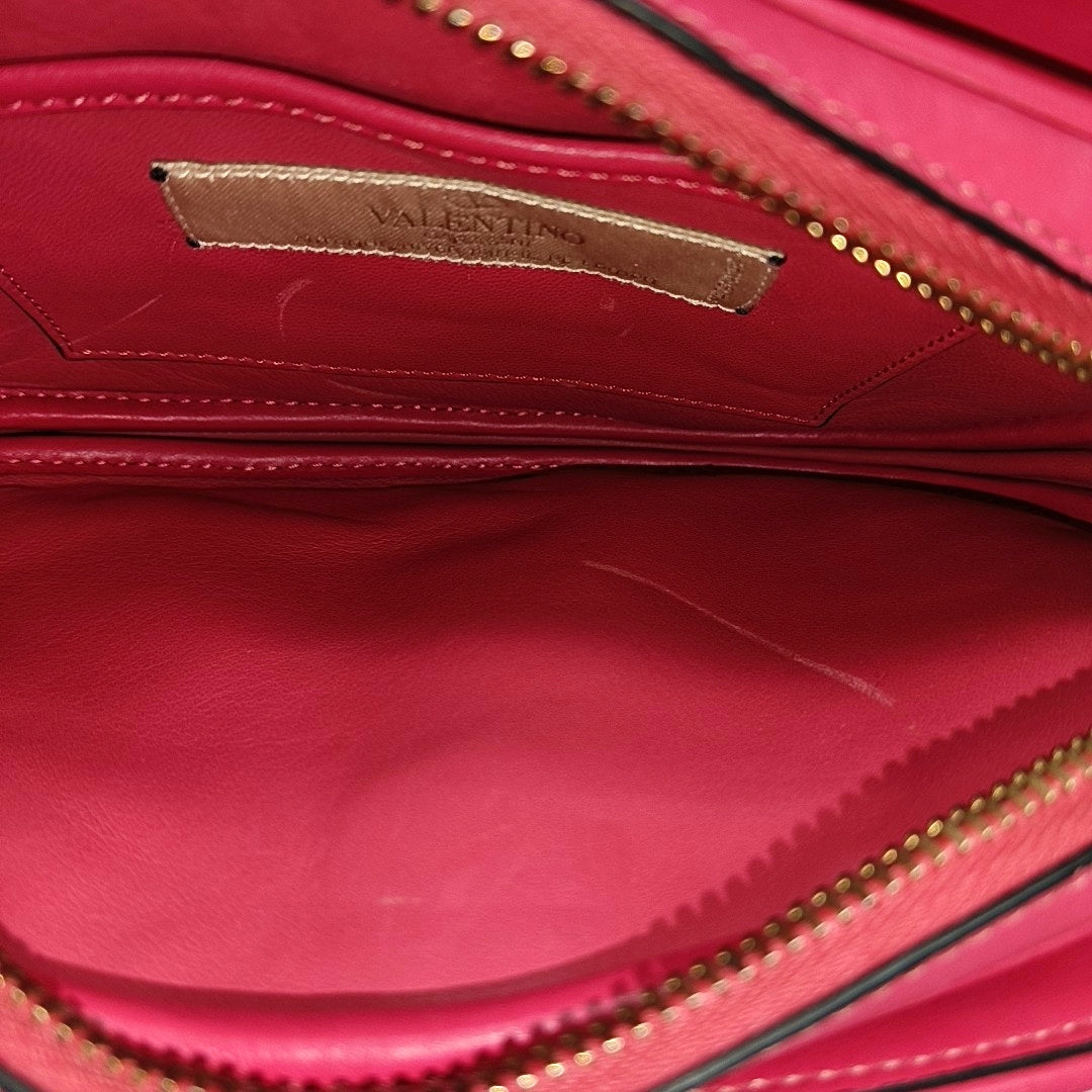 Vlogo Signatur Quilted Calfskin Red
