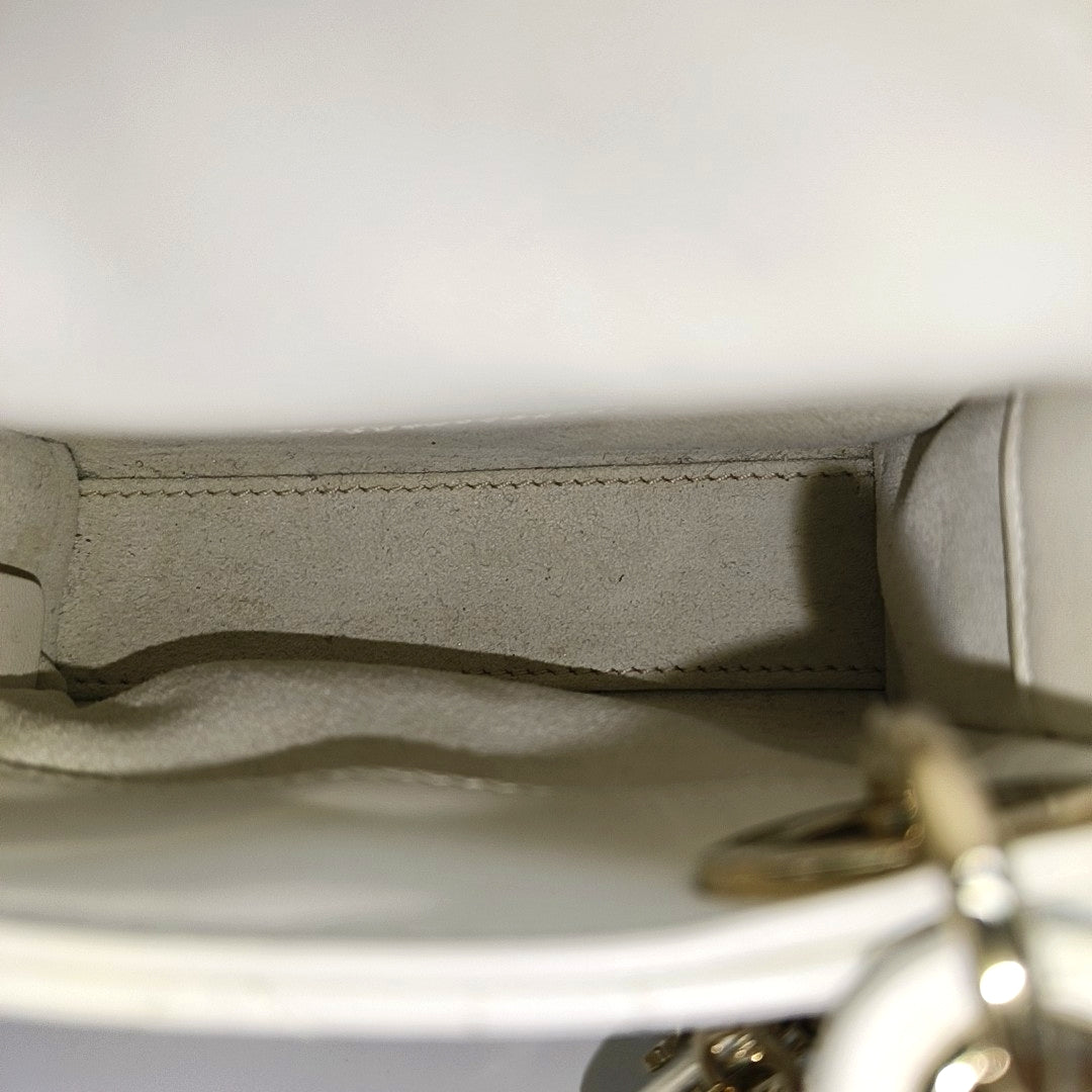 Lady Dior Super Mini Piel de cordero Blanca