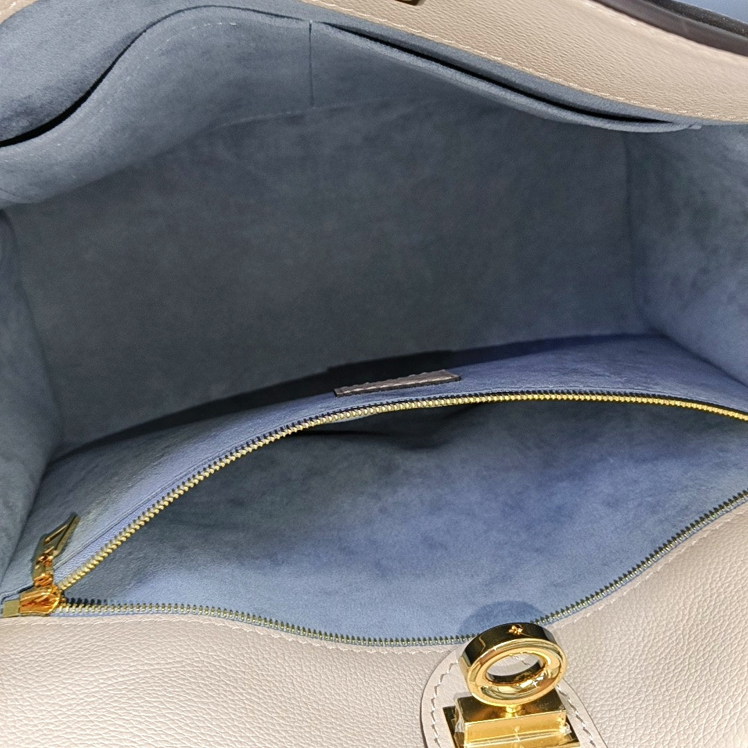 ON MY SIDE MM Monogram Calfskin Beige