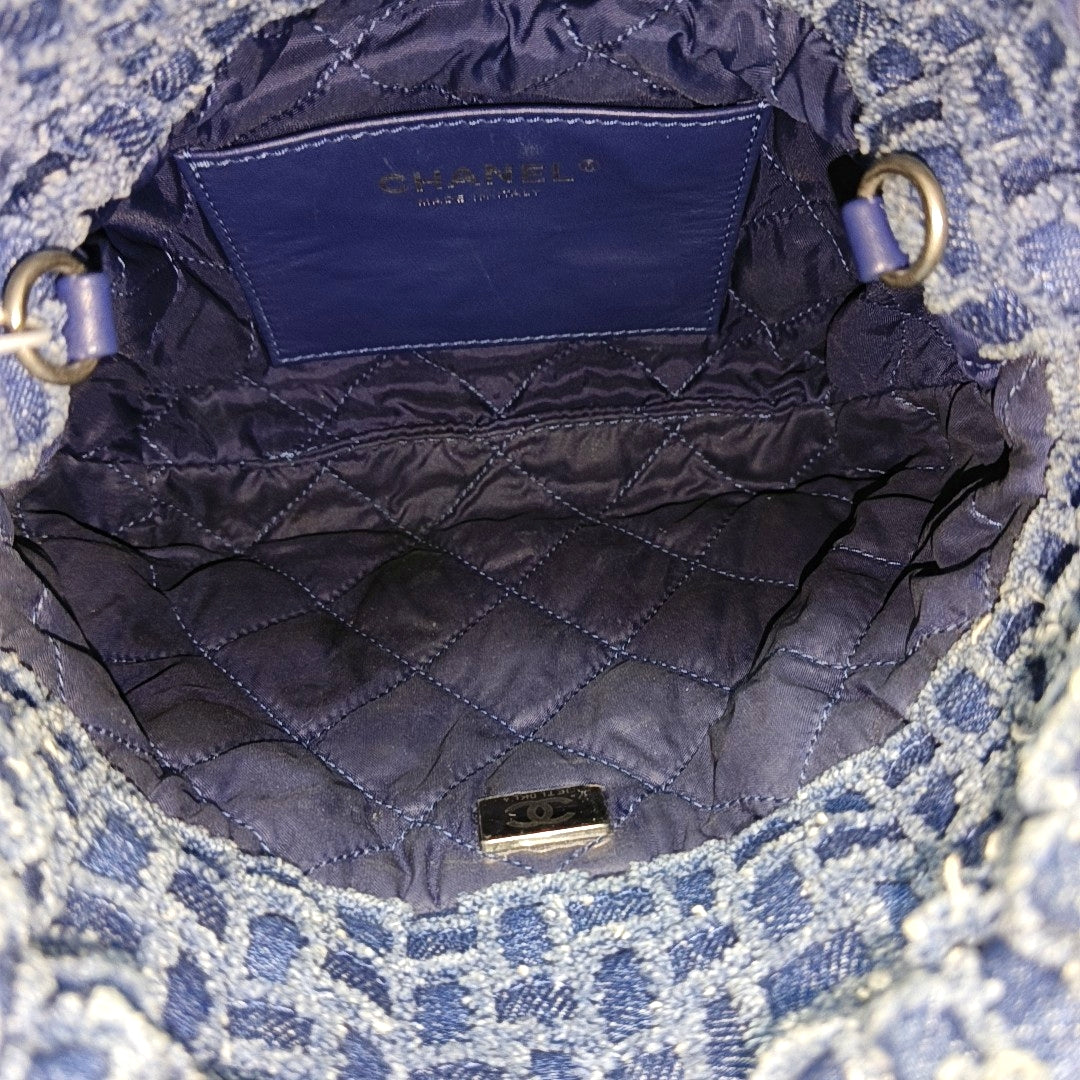 CHANEL 22 Mini Fabric Blue