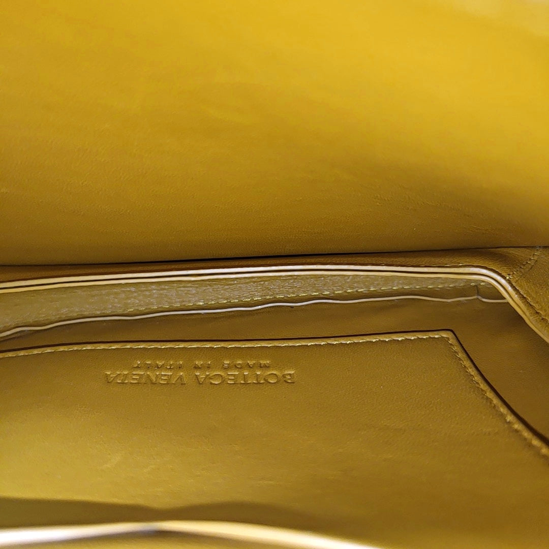 Mount Calfskin Brown