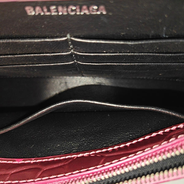 Hourglass Wallet On Chain Small Calfskin Pink