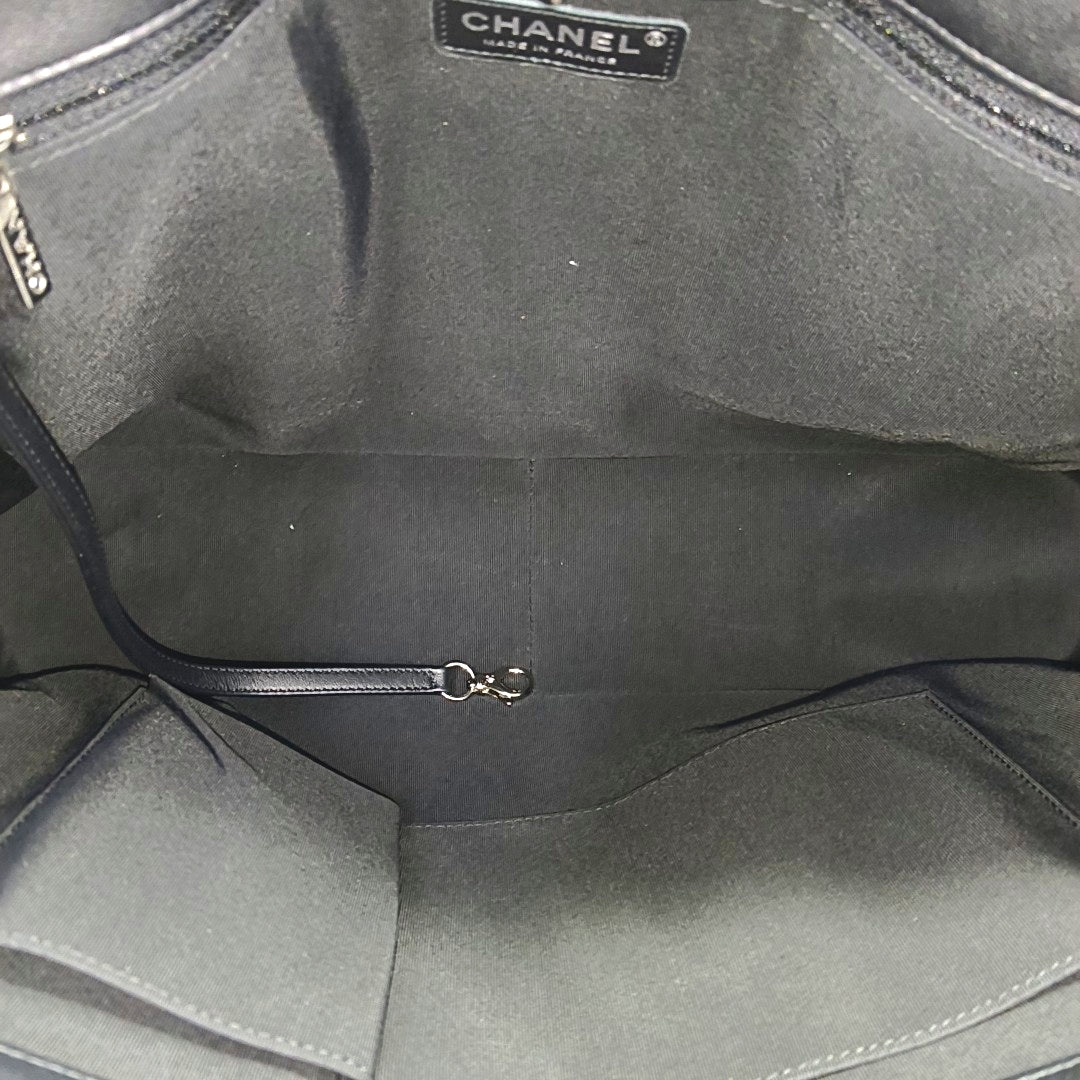 SURPIQUE Quilted Calfskin Black