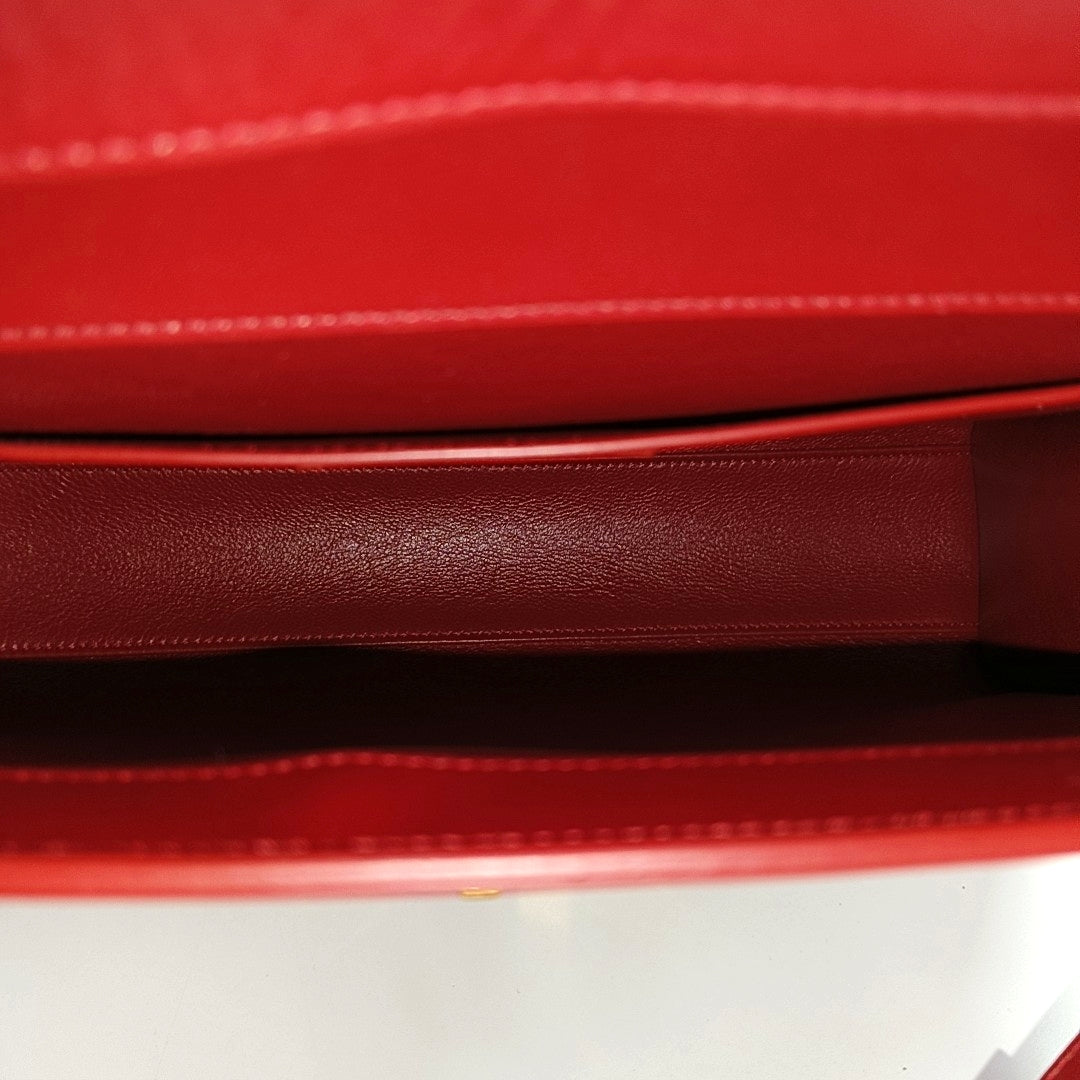 MANHATTAN Calfskin Red