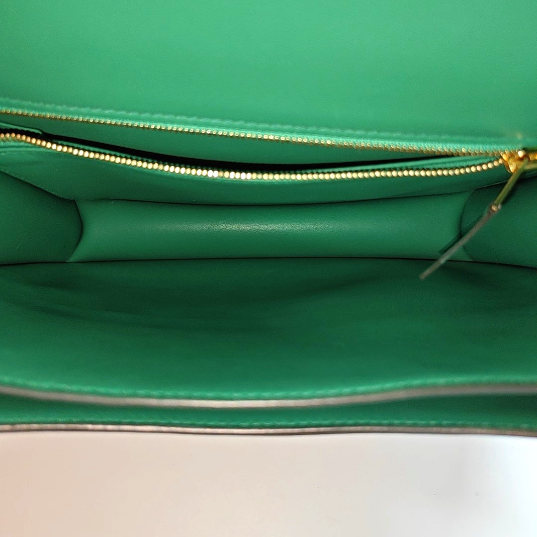 Constance 24 Evercolor Green