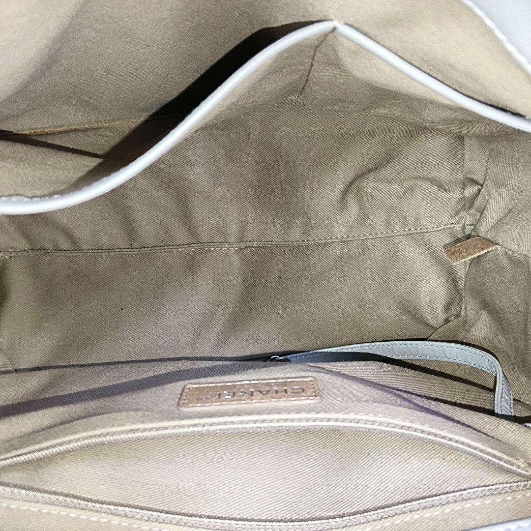 CC POCKET Quilted Calfskin Gray