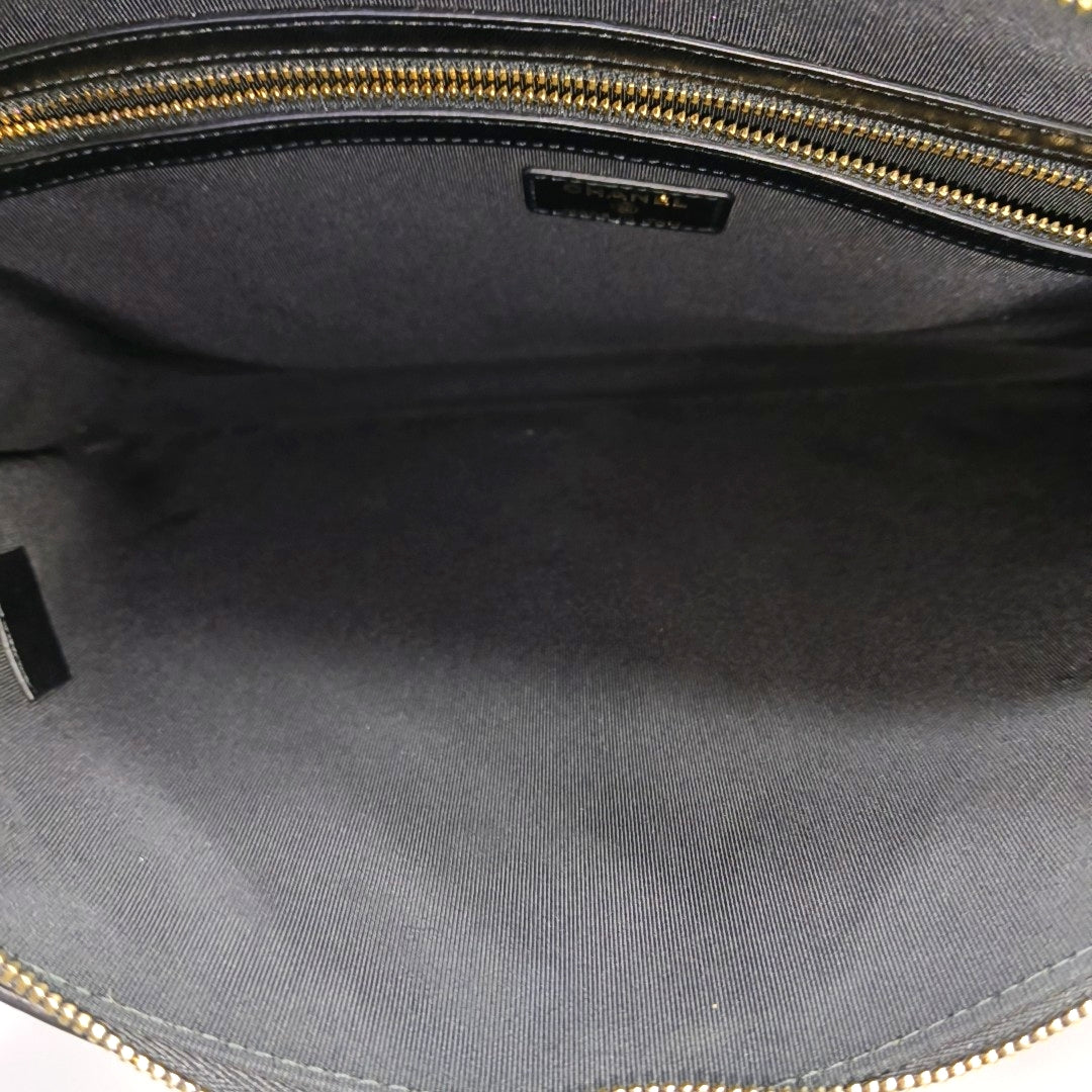 Quilted Lambskin Clutch Black