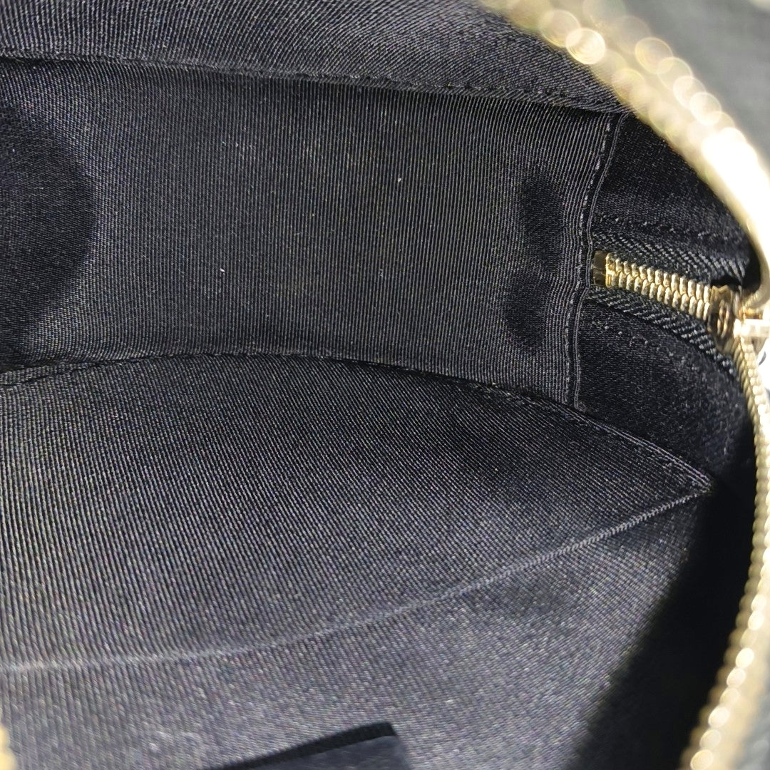 ROUND Fabric Black