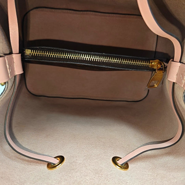 NÉONOÉ MM Monogram Coated Canvas Brown