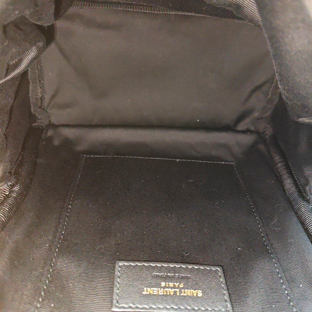CITY Calfskin Black