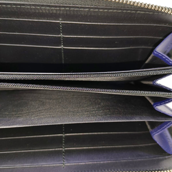Swing Calfskin Black Wallet