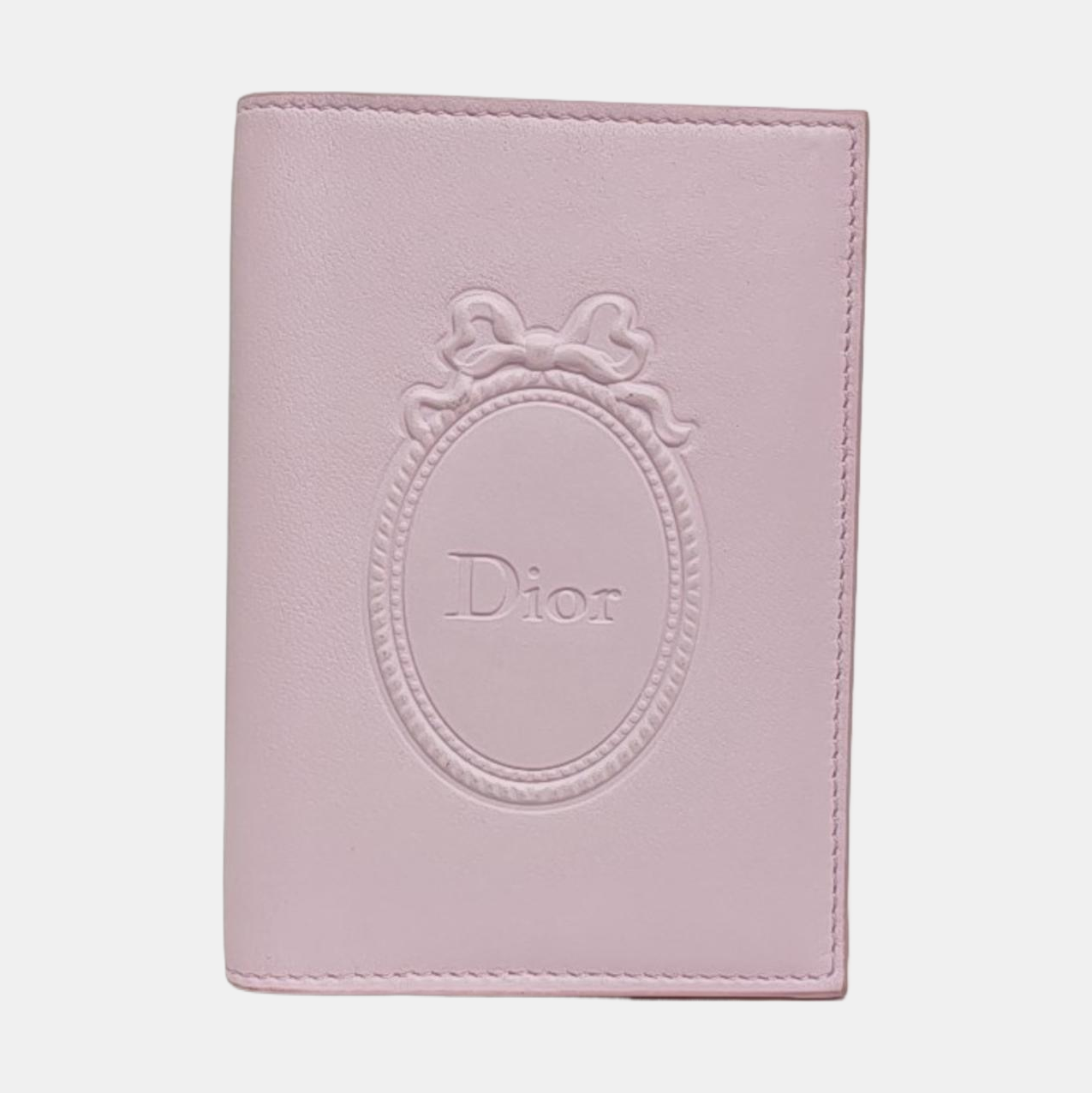 Salon  Médaillon Calfskin Pink Passport Holder