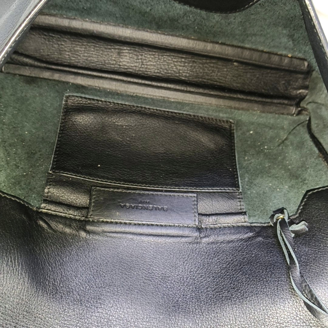 Papier Calfskin Black