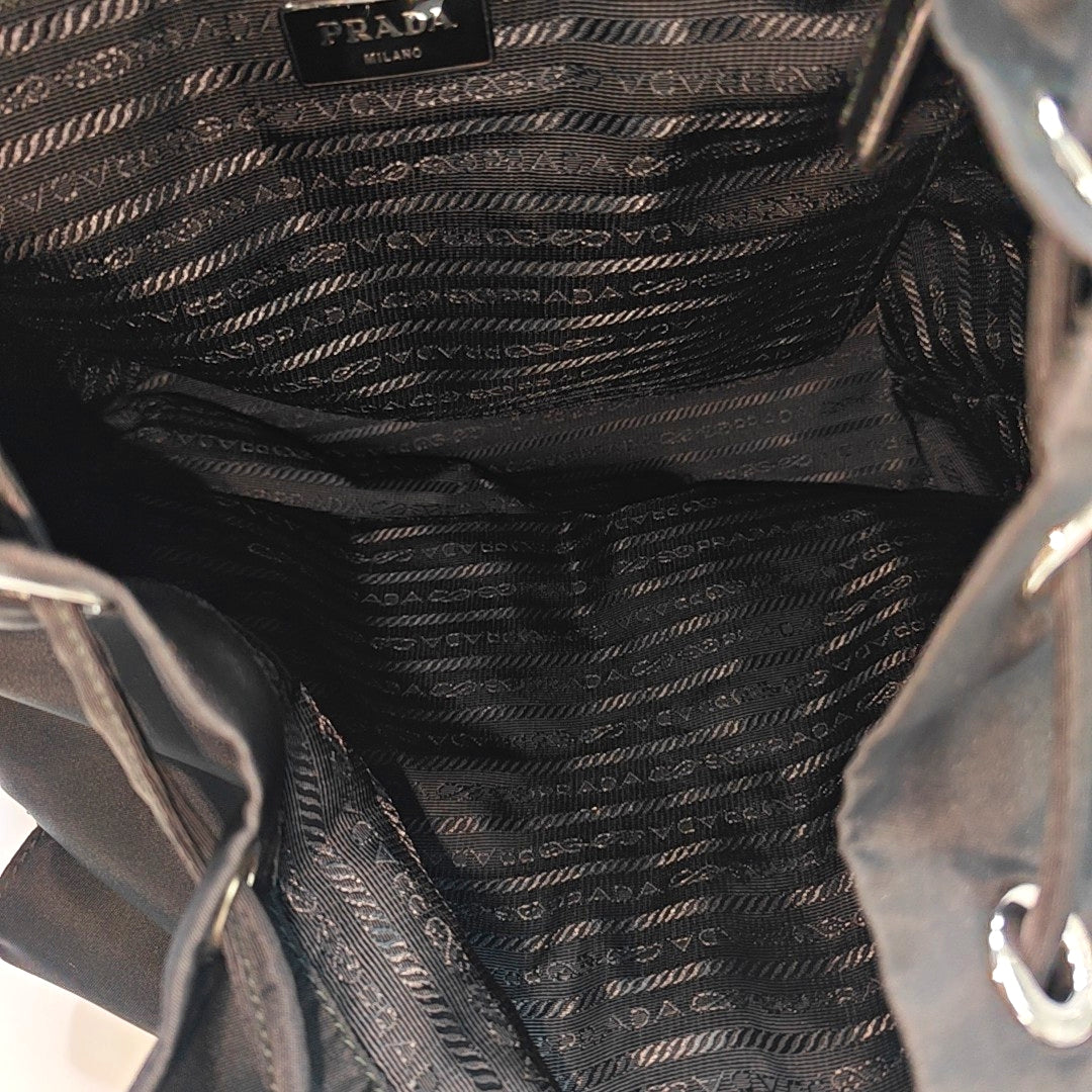 Re-Nylon Medium Nylon Black