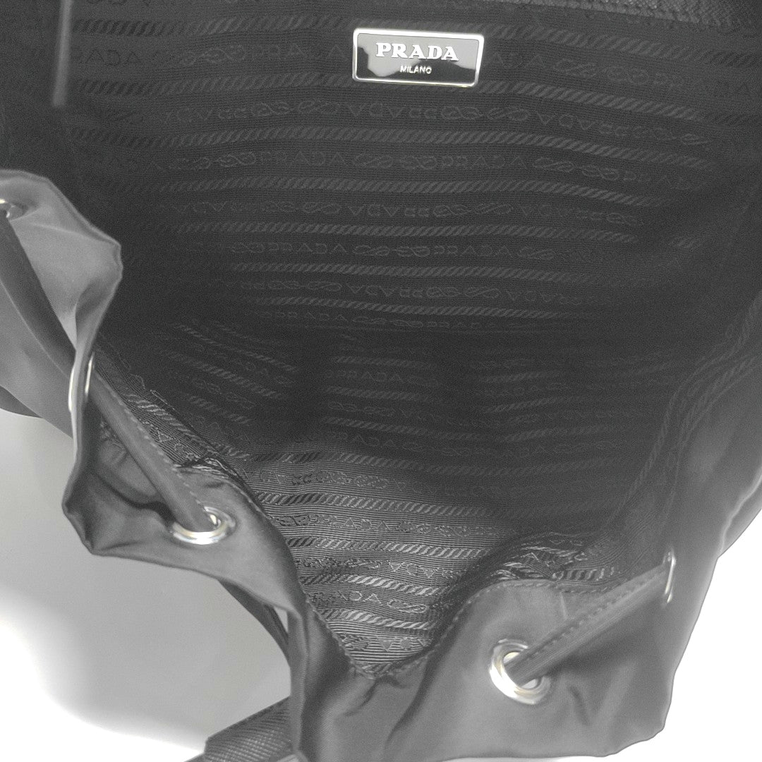 Re-Nylon Medium Nylon Black