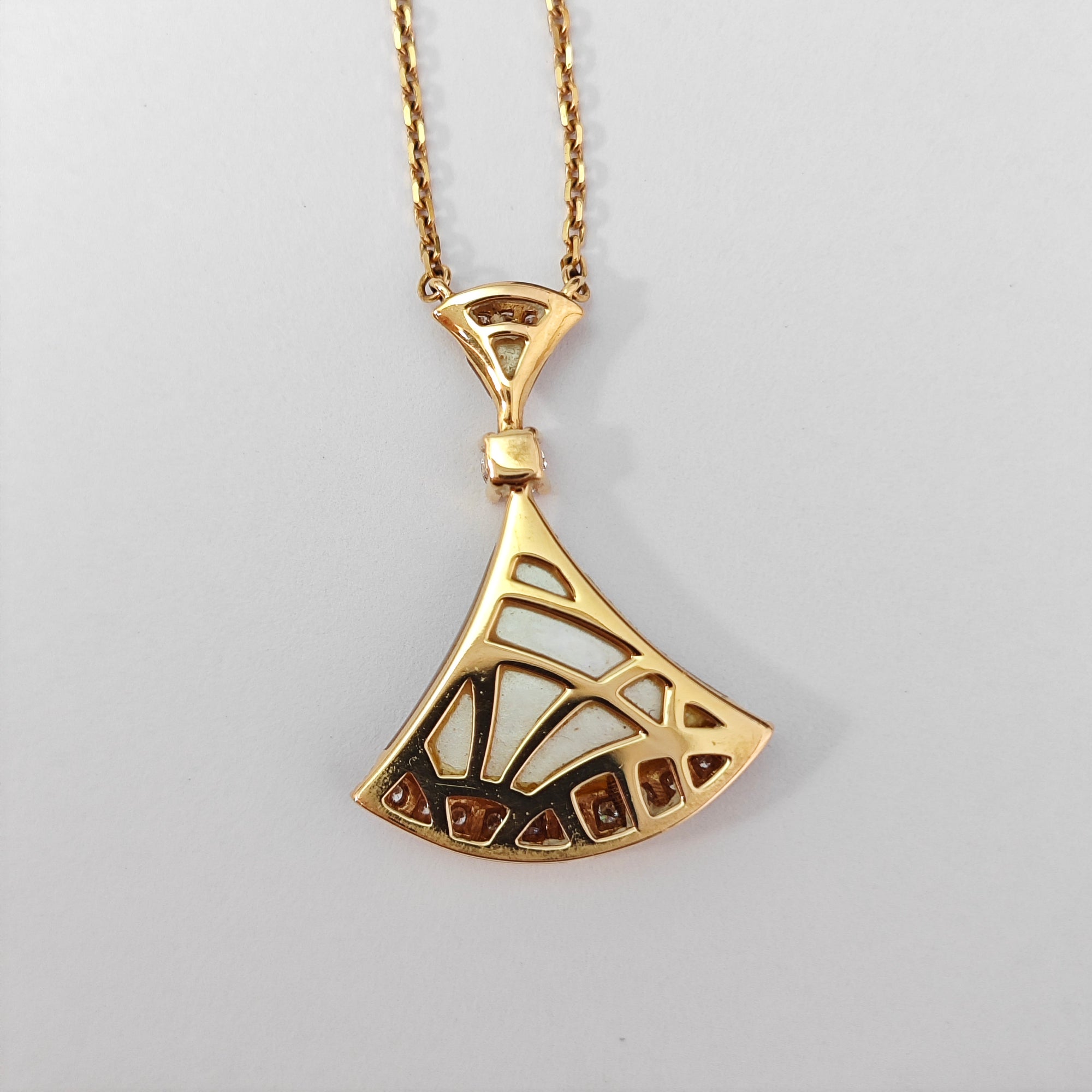 DIVAS' DREAM 18k Rose Gold Necklace