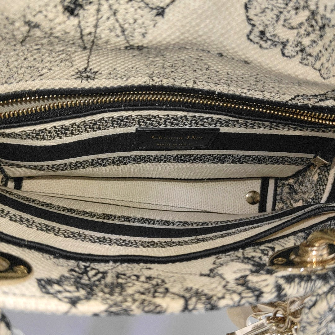 Lady D-Lite Medium Canvas White