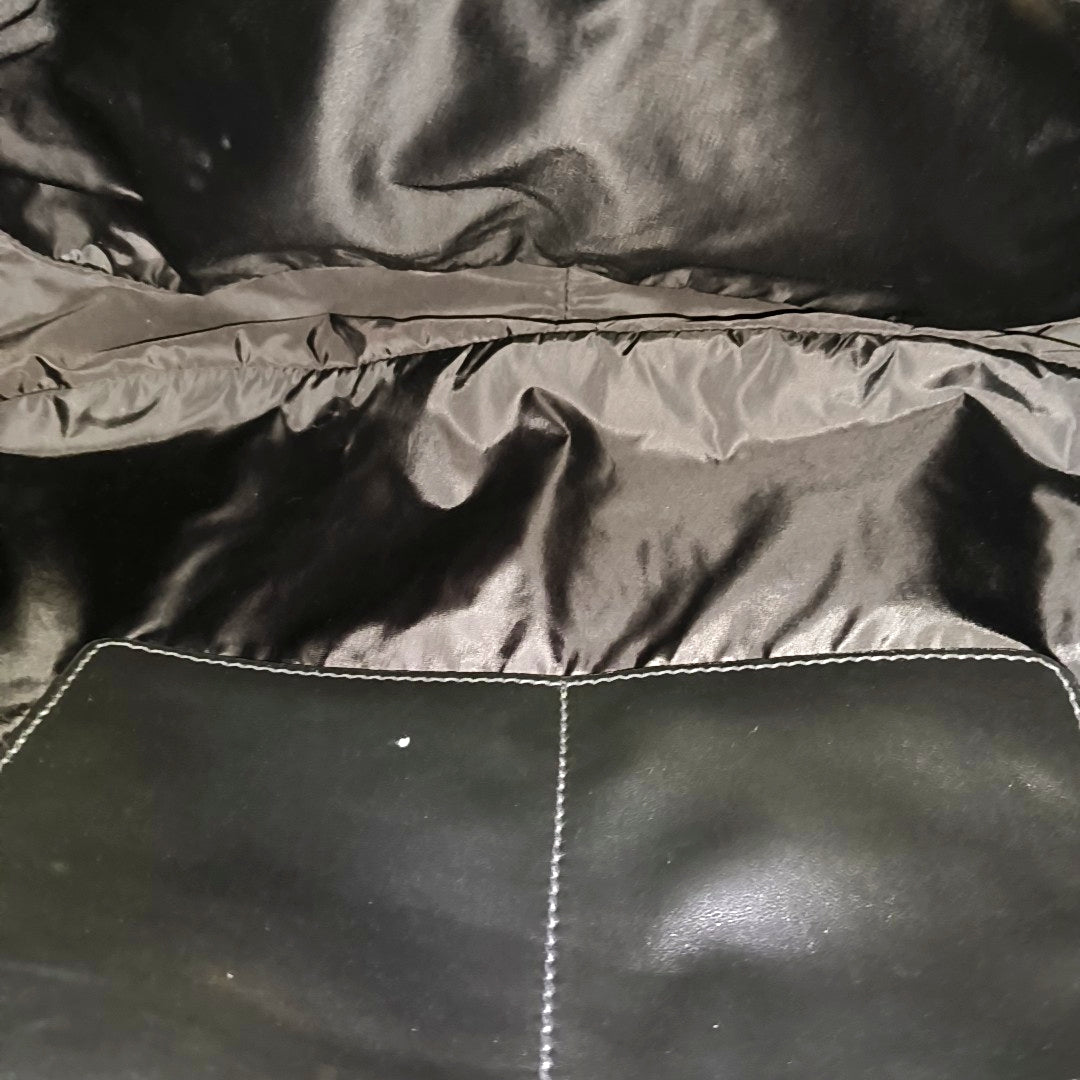 Hobo Calfskin Black