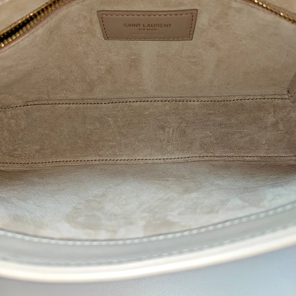 LE 5 À 7 Small Calfskin White