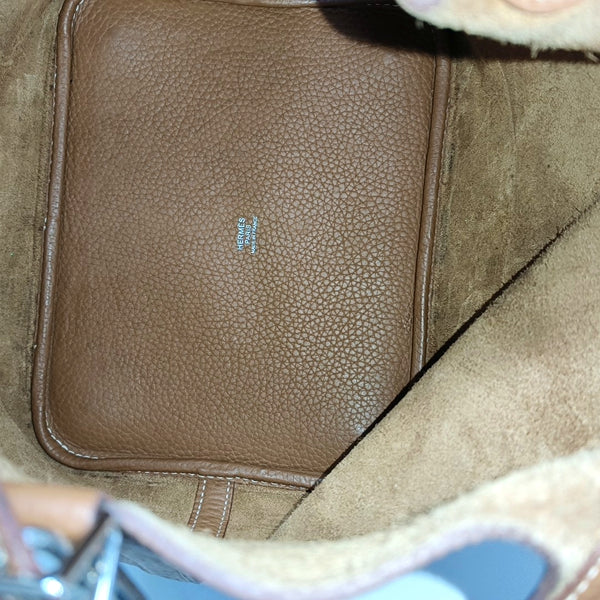 Authenticated pre-owned  Picotin Lock 22 Clemence Brown - Bucket Bag at Looply