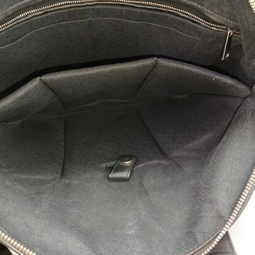 Calfskin Shoulder Bag Black