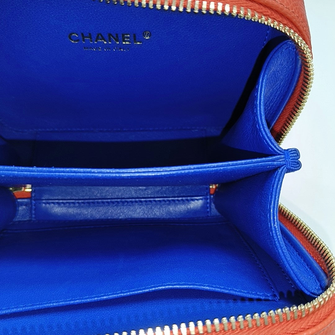 Authenticated pre-owned  FILIGREE Small Quilted Grained Calfskin Blue - Shoulder Bag at Looply