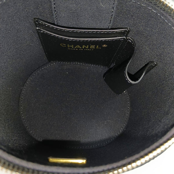 VANITY CASE Small Quilted Lambskin Black