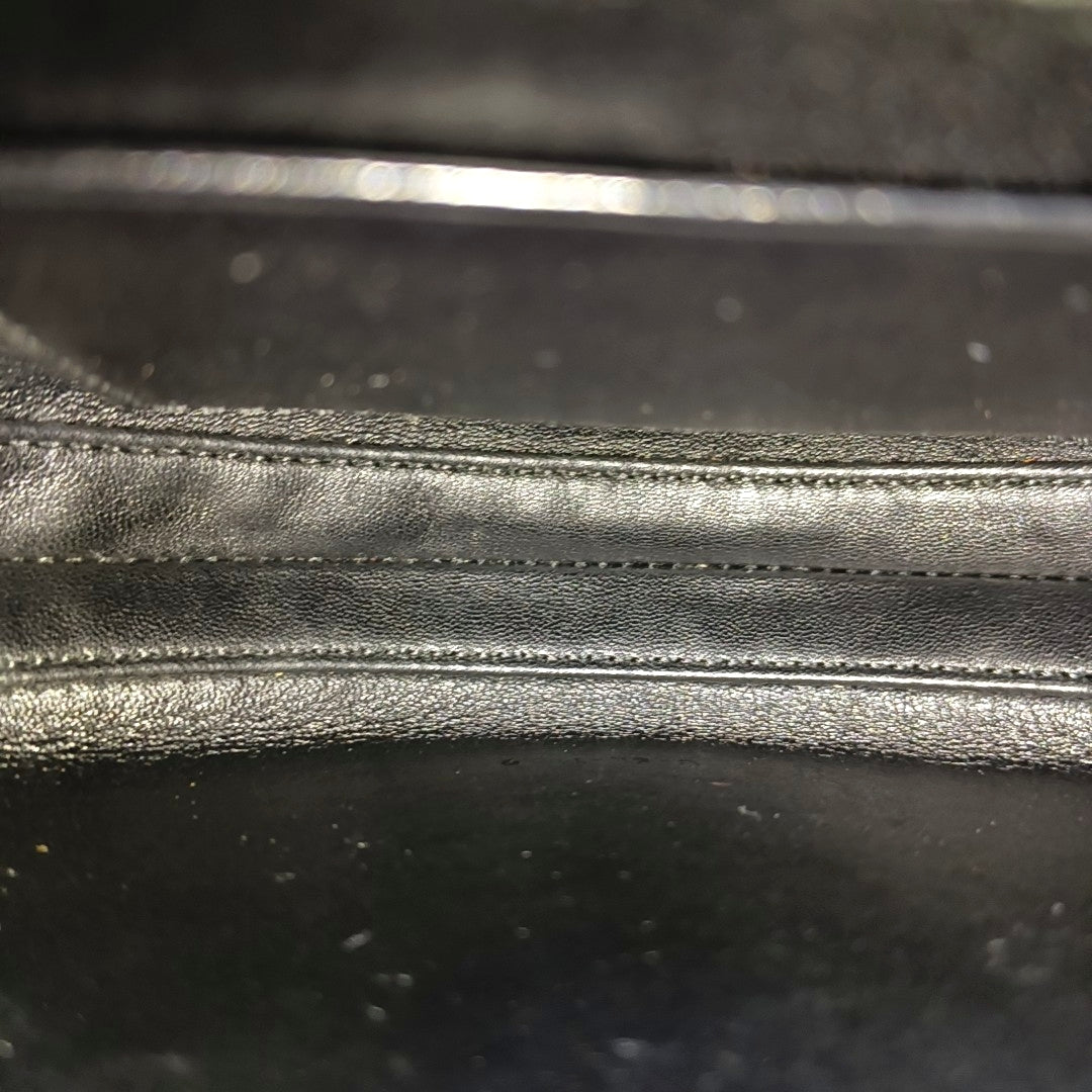 16 Small Calfskin Black