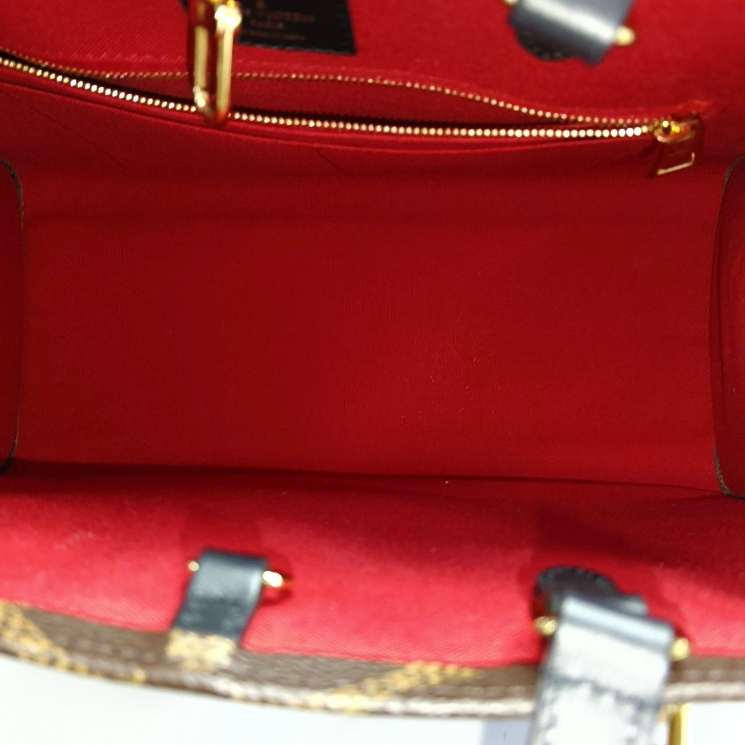Authenticated pre-owned  ONTHEGO MM Monogram Coated Canvas Brown - Tote Bag at Looply