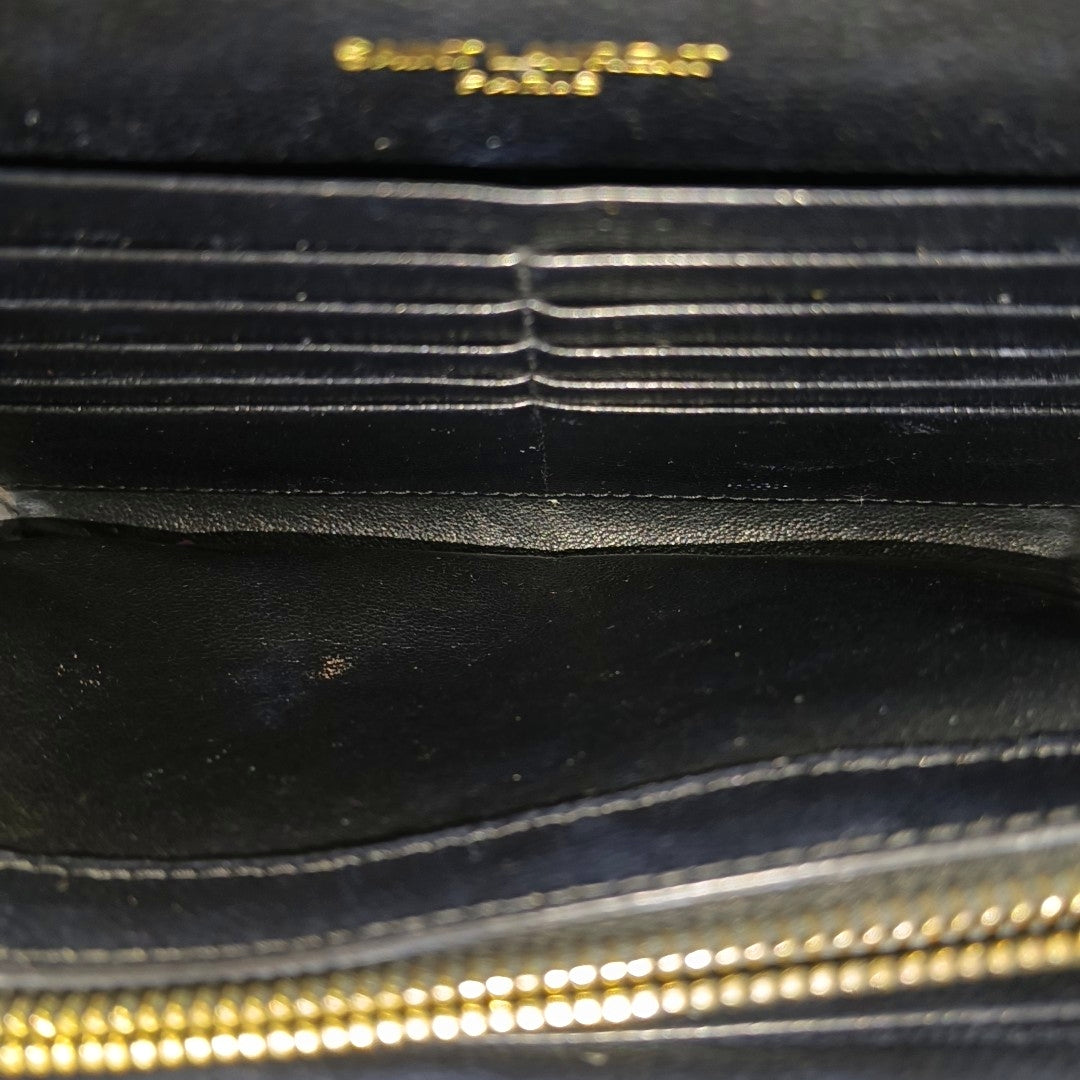 MONOGRAM Medium Chevron Calfskin Black