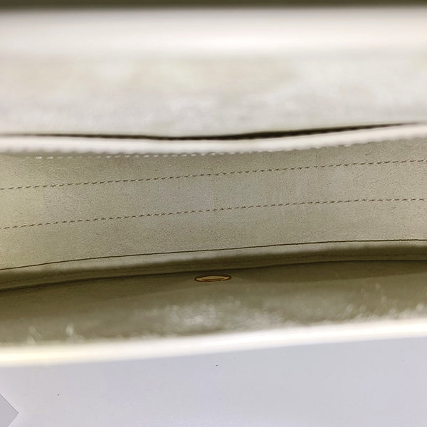 Authenticated pre-owned  Bobby Medium Calfskin White - Shoulder Bag at Looply