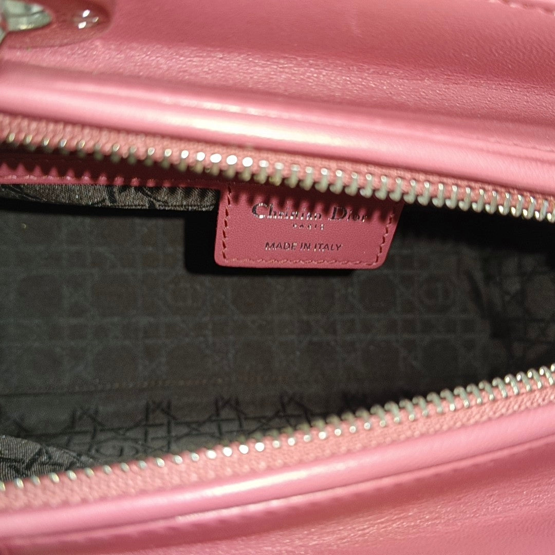 Lady Dior Medium Cannage Lambskin Red