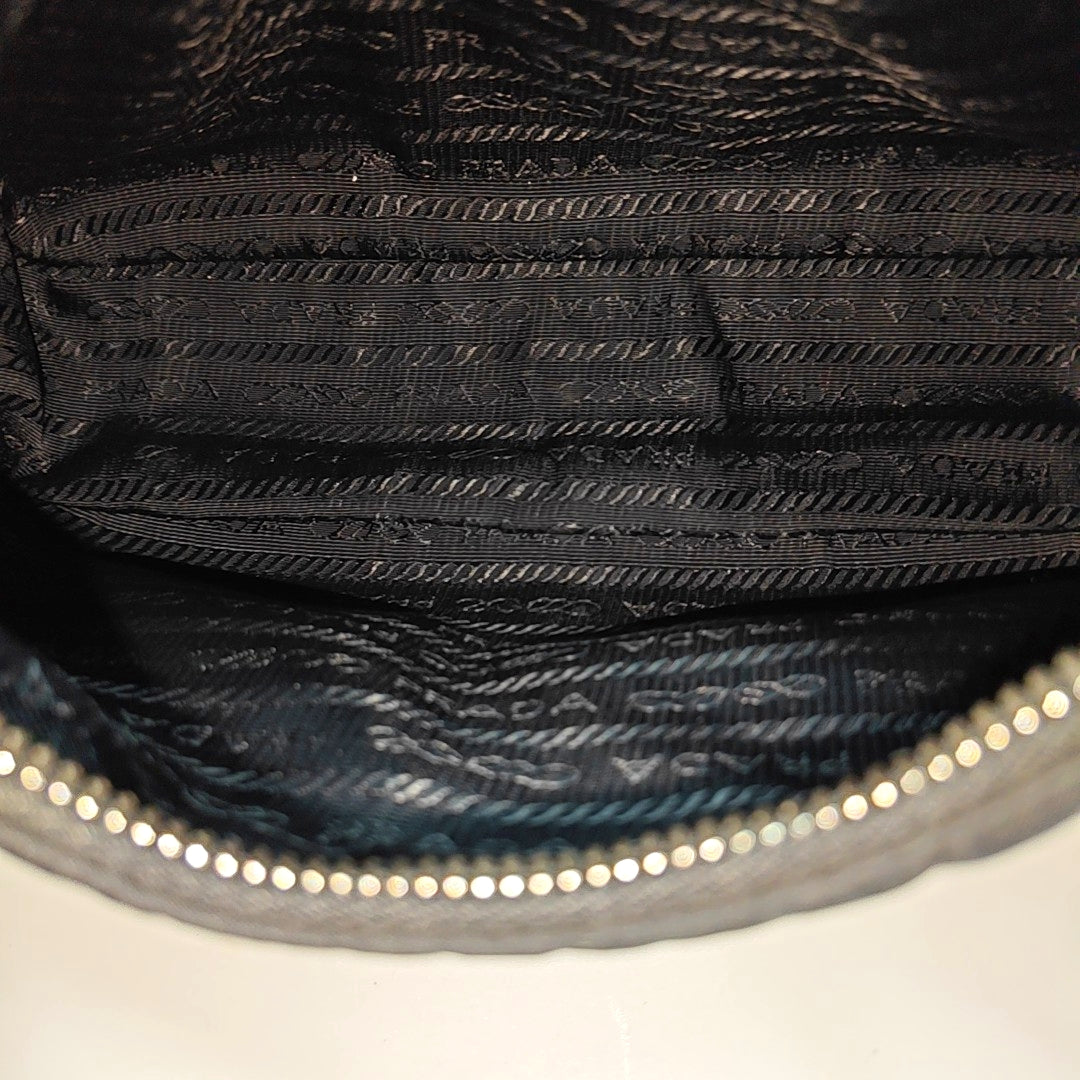 Re-Edition2005 Nylon Black