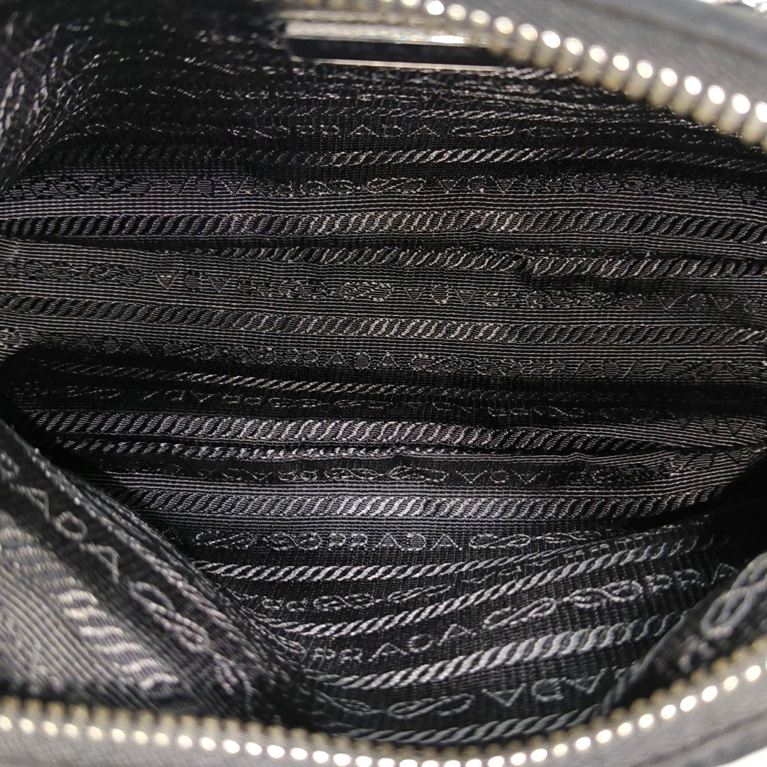 Re-Edition2005 Nylon Black