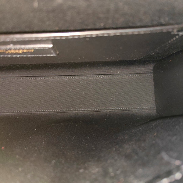 MANHATTAN Medium Calfskin Black