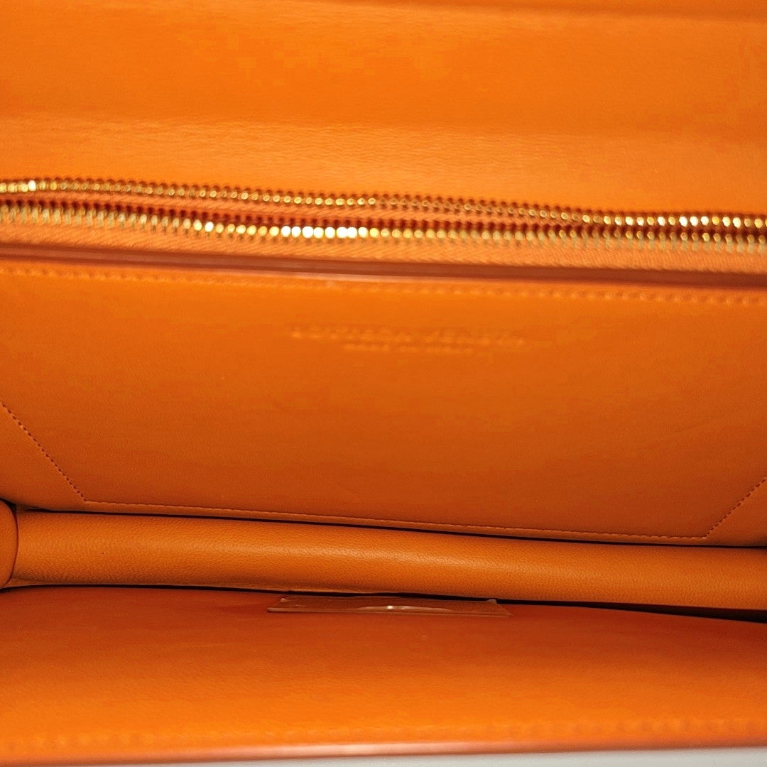 BV Classic Calfskin Yellow