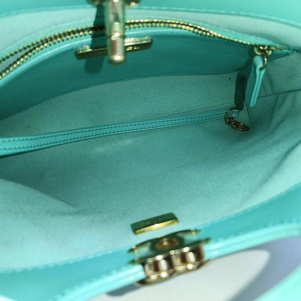 CHANEL 31 Quilted Lambskin Green