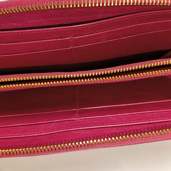 Miu Délice Quilted Lambskin Red Wallet