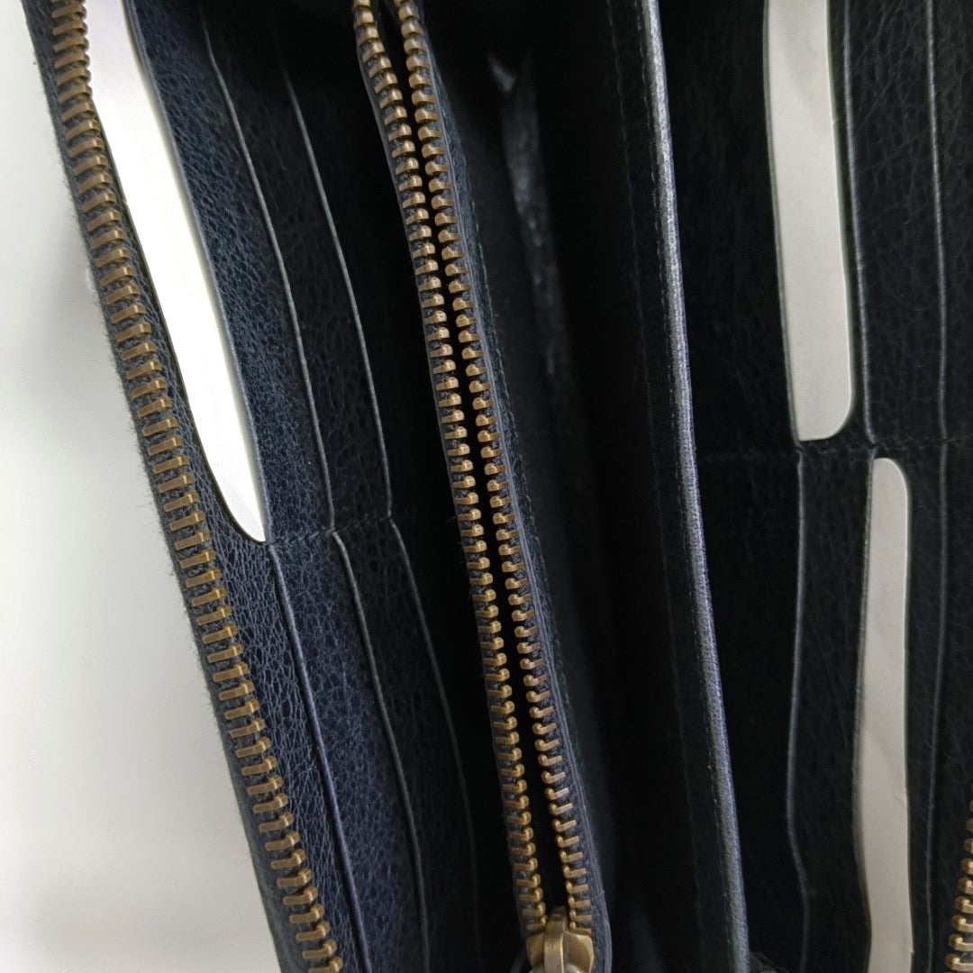 Classic City Calfskin Black Wallet