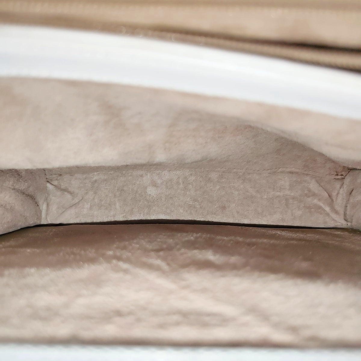 Calfskin White
