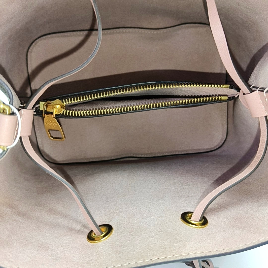 NÉONOÉ MM Monogram Coated Canvas Brown