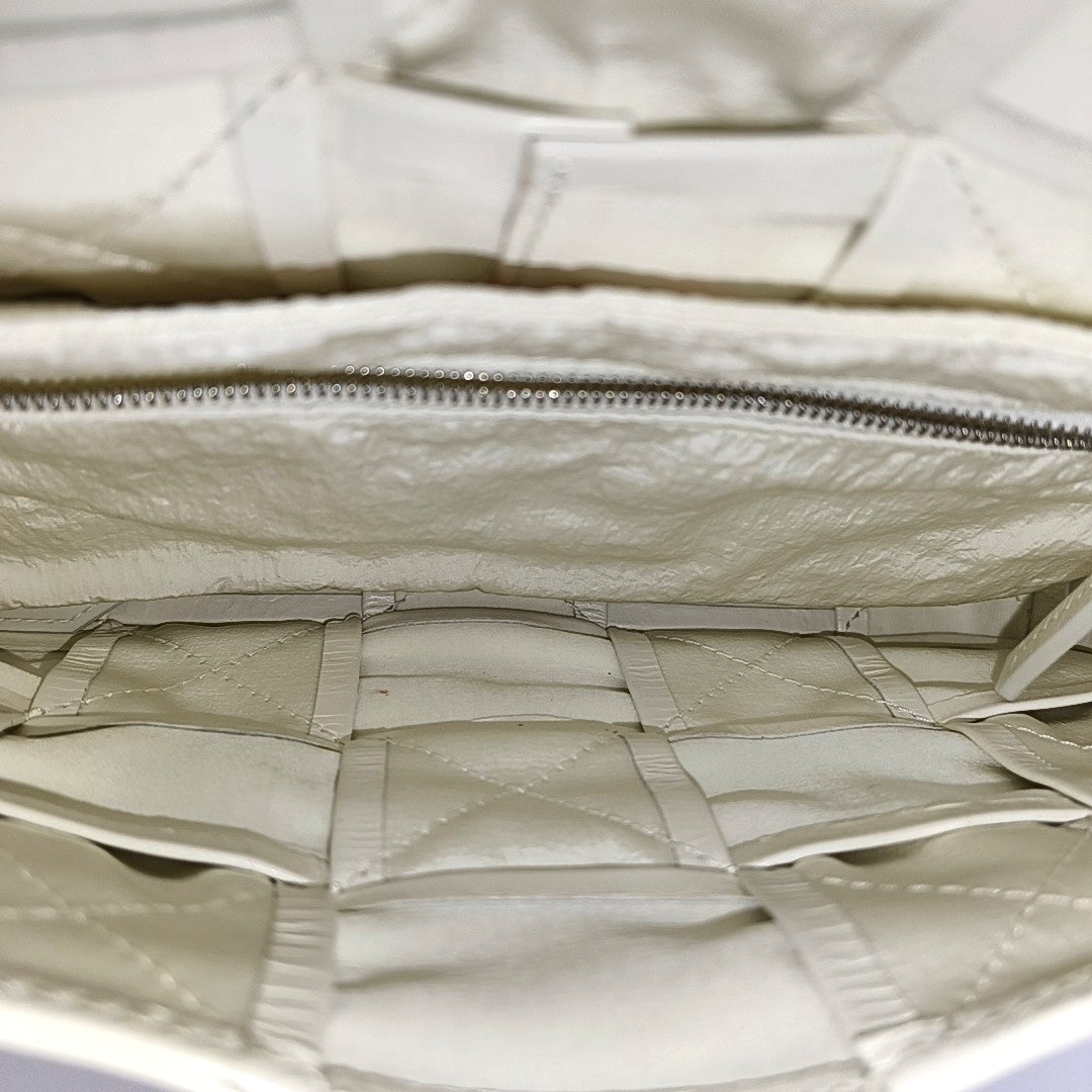 Cassette Medium Calfskin White