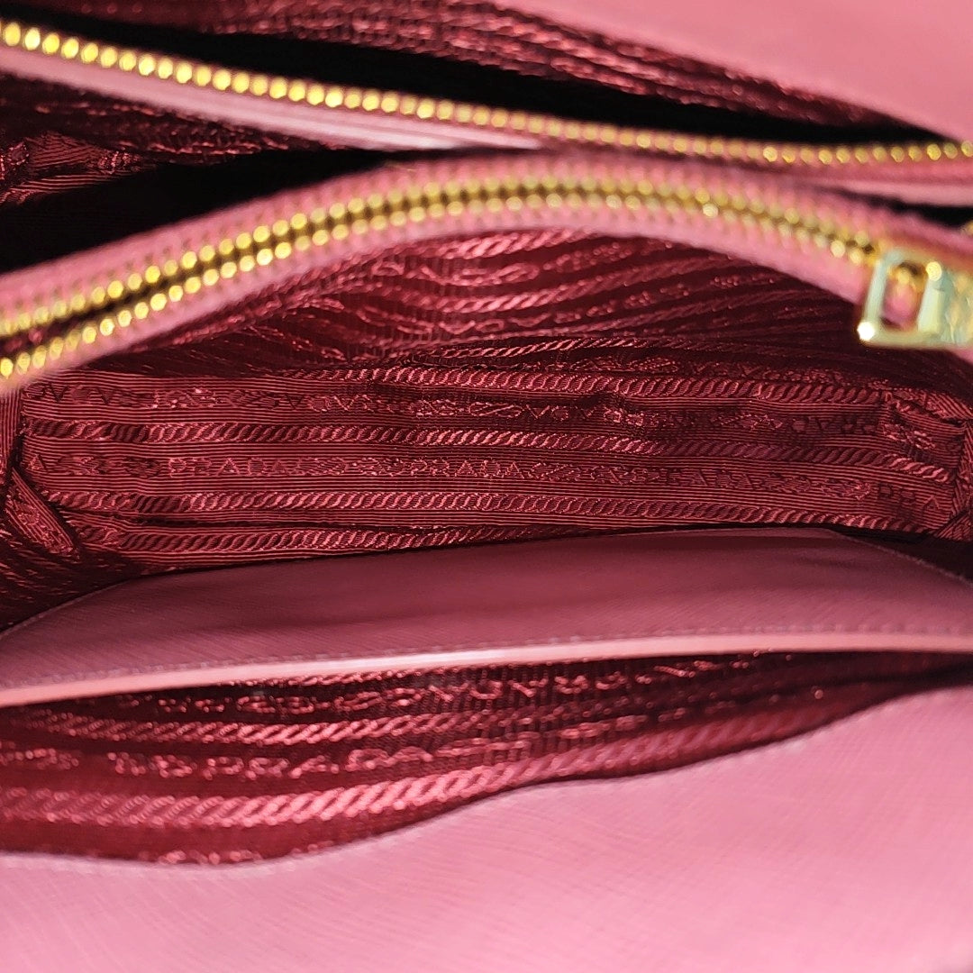 Promenade Small Saffiano Calfskin Beige