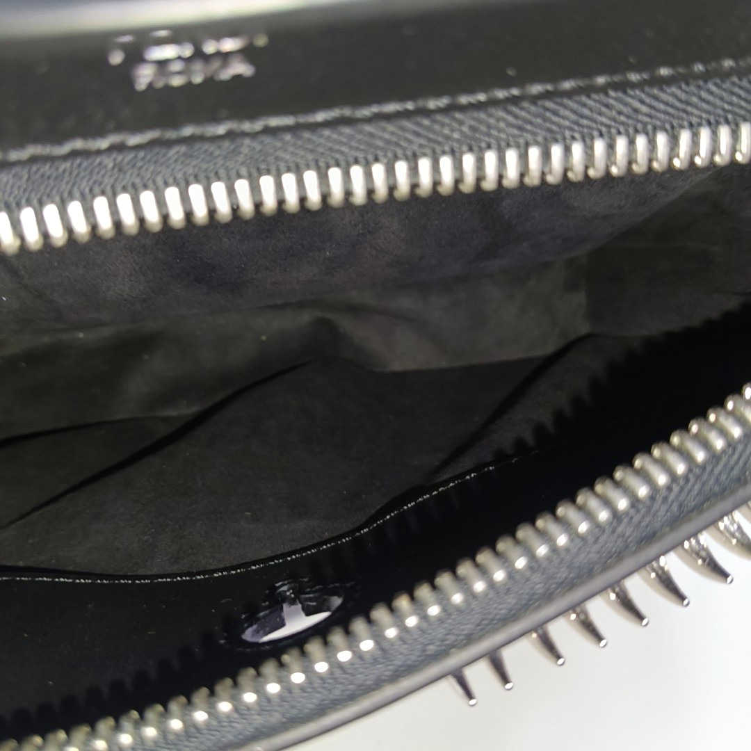Dotcom Calfskin Black