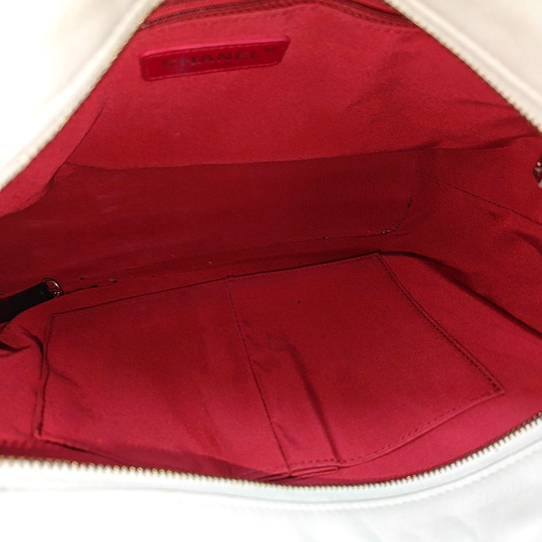 GABRIELLE Large Quilted Calfskin White
